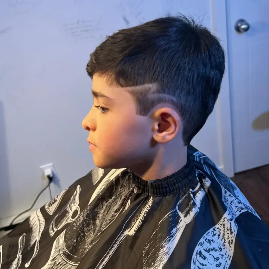 Leleco Barber precision haircut 11